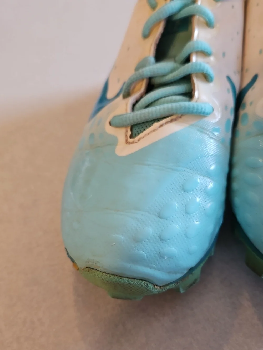 Nike Teal And White Softball Cleats